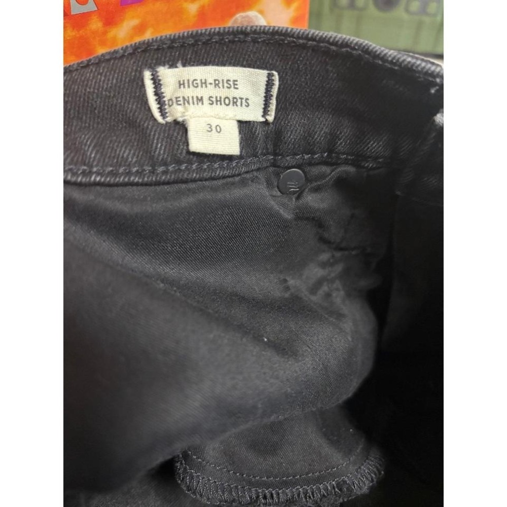 Madewell high rise denim raw hem shorts size 30 - Picture 5 of 5